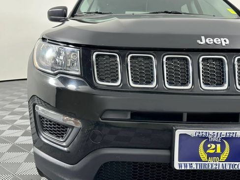 Used 2020 Jeep Compass Sport w/ Cold Weather Group AWD/4WD image 4