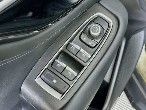 Used 2024 Subaru Outback Limited AWD/4WD image 18