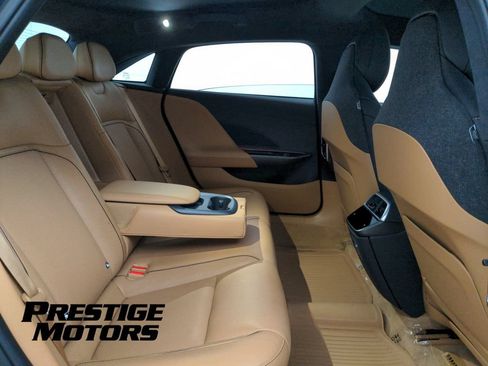 Used 2023 Lucid Air Touring AWD/4WD image 29