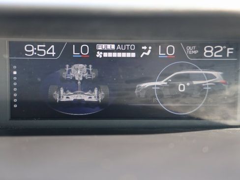 Used 2020 Subaru Forester Limited image 33