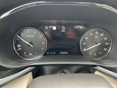 Used 2021 Buick Envision Avenir w/ Technology Package II image 9