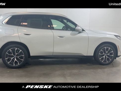 Used 2025 BMW X3 xDrive30i w/ Convenience Package AWD/4WD image 9