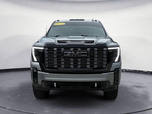 Used 2025 GMC Sierra 2500 Denali Ultimate image 19
