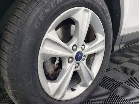 Used 2014 Ford Escape SE image 31