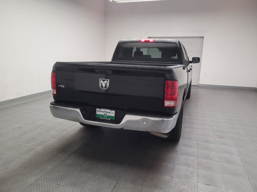 Used 2021 RAM 1500 Classic SLT RWD image 7