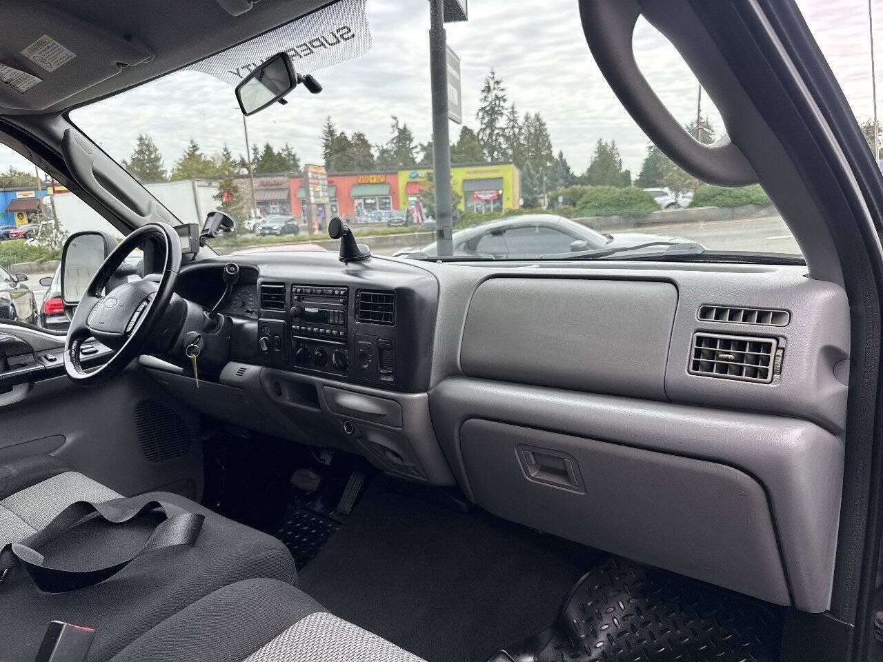 Used 2004 Ford F350 XLT AWD/4WD image 17