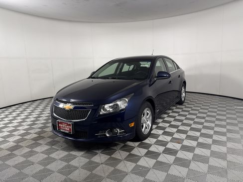 Used 2011 Chevrolet Cruze LT w/ RS Package FWD image 1
