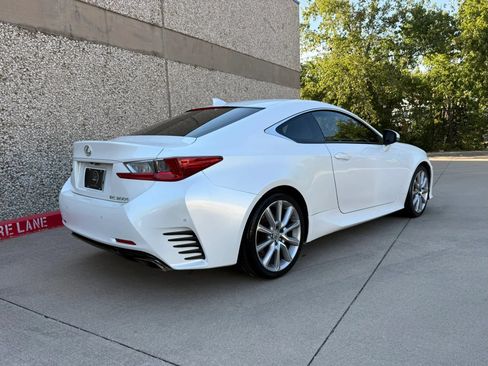 Used 2016 Lexus RC 200t RWD image 5