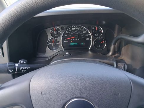 Used 2013 Chevrolet Express 3500 LT w/ LT Preferred Equipment Group image 25