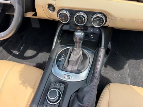 Used 2016 MAZDA MX-5 Miata Grand Touring image 17