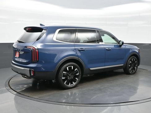 Used 2023 Kia Telluride SX FWD image 6