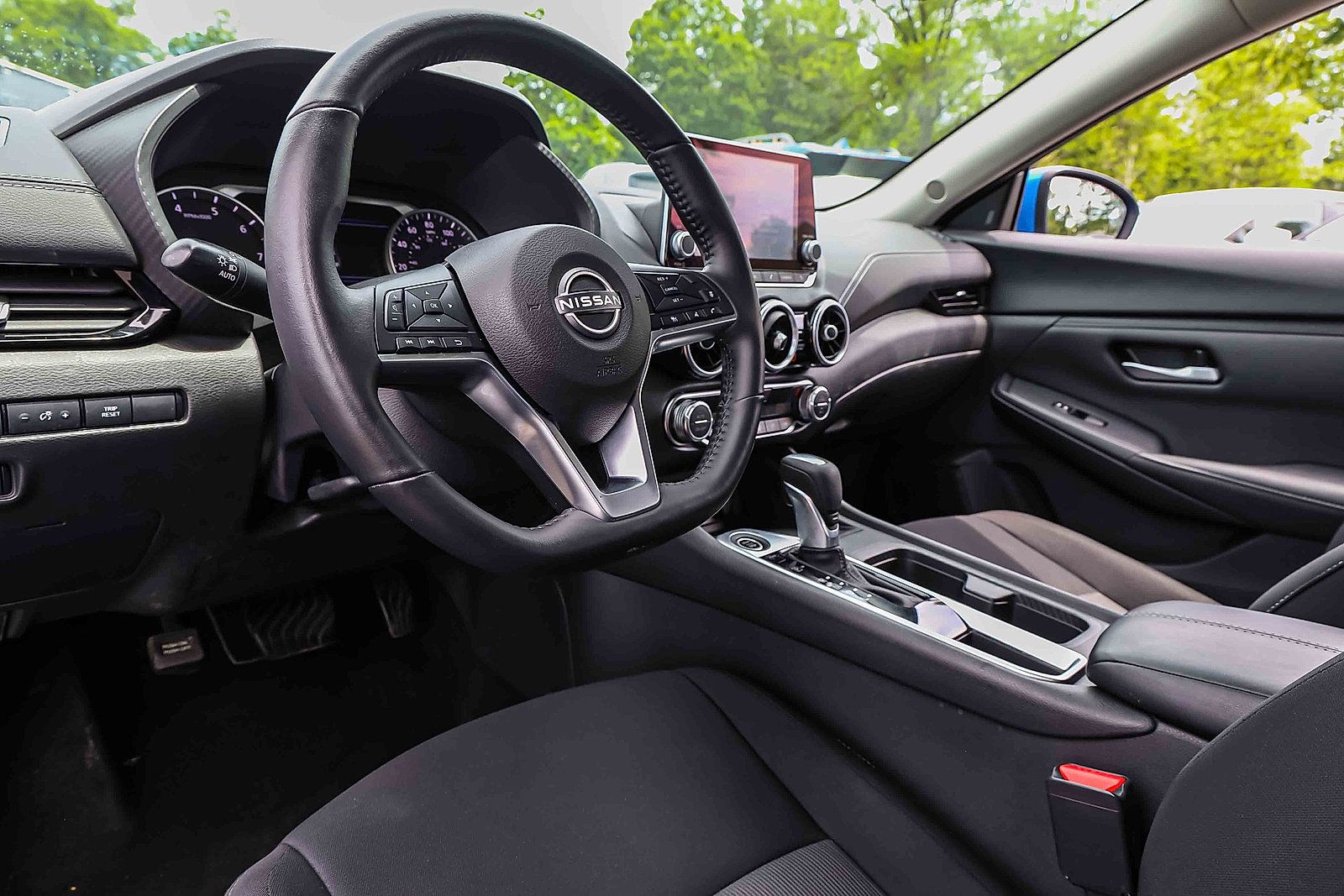 Used 2024 Nissan Sentra SV w/ All-Weather Package FWD image 7