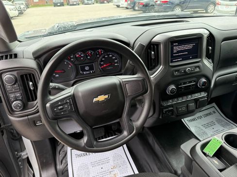 Used 2024 Chevrolet Silverado 2500 W/T AWD/4WD image 12