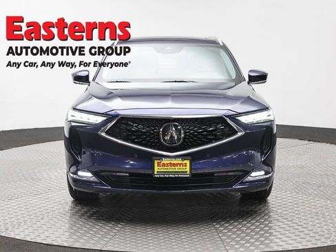 Used 2022 Acura MDX SH-AWD w/ Advance Package image 2