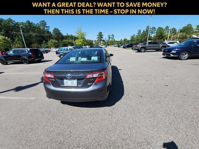 Used 2012 Toyota Camry LE FWD image 10