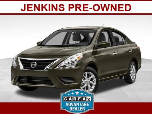 Used 2017 Nissan Versa S Plus FWD image 1