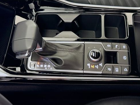New 2026 Kia Sorento SX Prestige AWD/4WD image 17