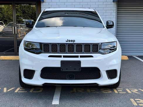 Used 2018 Jeep Grand Cherokee Trackhawk AWD/4WD image 2
