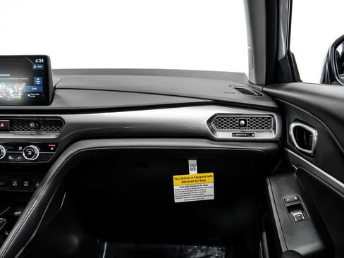 Certified 2023 Acura Integra Base image 18