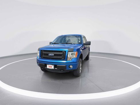 Used 2013 Ford F150 STX w/ Mid Equipment Group AWD/4WD image 3