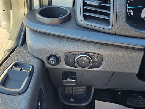 Used 2024 Ford Transit 250 Low Roof w/ Exterior Upgrade Package image 15