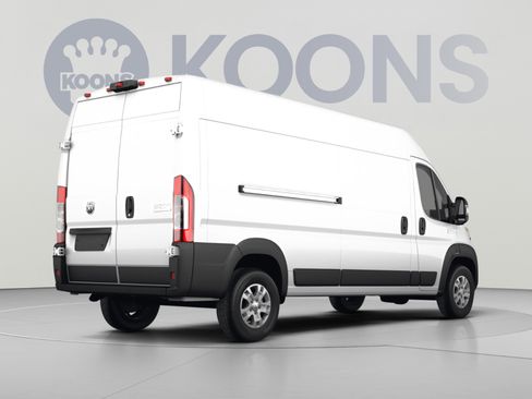 Used 2023 RAM ProMaster 2500 FWD image 4