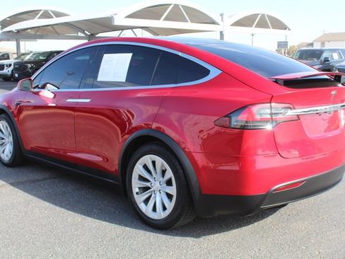 Used 2020 Tesla Model X Long Range AWD/4WD image 8