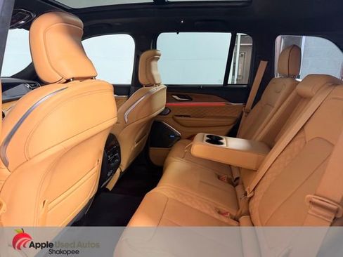 Certified 2024 Jeep Grand Cherokee Summit image 31