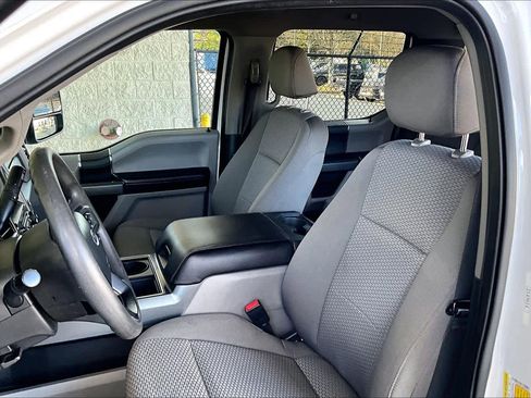 Used 2021 Ford F250 XLT w/ FX4 Off-Road Package image 7