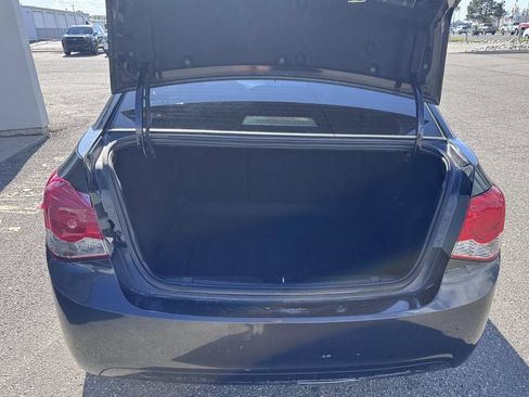 Used 2011 Chevrolet Cruze LT FWD image 36