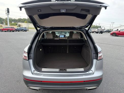 Certified 2022 Lincoln Nautilus Reserve AWD/4WD image 16