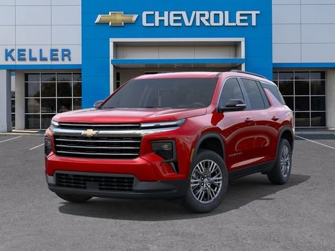 New 2026 Chevrolet Traverse LT w/ Driver Confidence Package FWD image 6