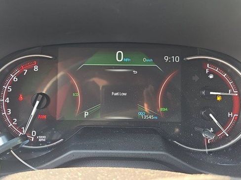 Used 2025 Toyota RAV4 LE FWD image 5