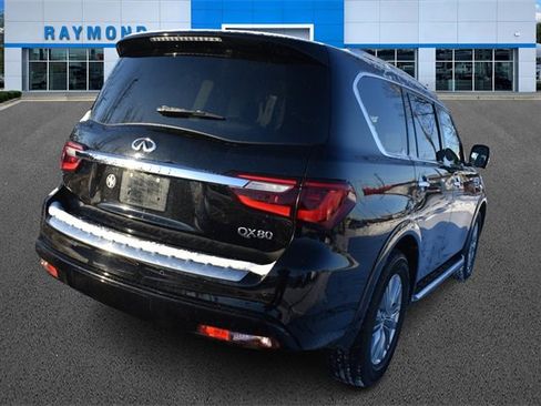 Used 2019 INFINITI QX80 Luxe w/ Proassist Package image 3