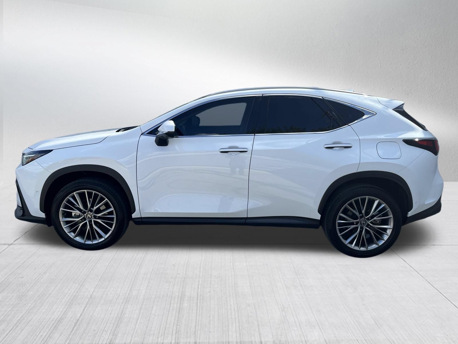 Used 2026 Lexus NX 350 AWD w/ Accessory Package (Z1) image 4