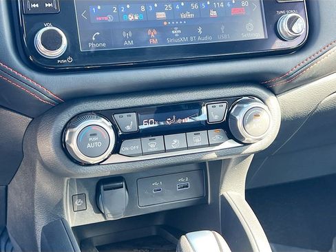 New 2025 Nissan Versa SR image 14