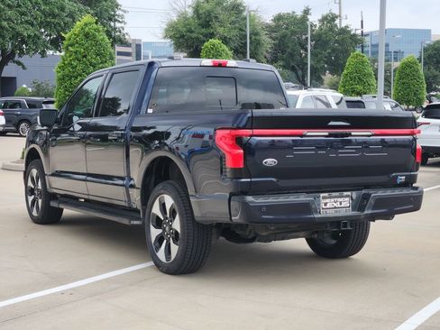 Used 2023 Ford F150 Lightning Platinum AWD/4WD image 5