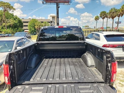 Used 2019 Ford F150 Platinum w/ Equipment Group 701A Luxury AWD/4WD image 7