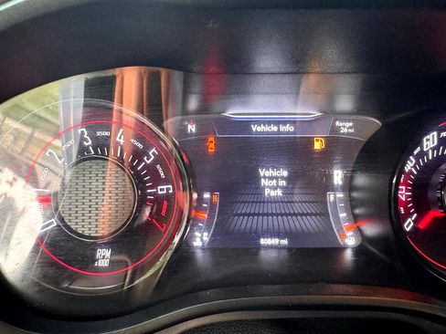 Used 2021 Dodge Challenger SXT w/ Blacktop Package image 11