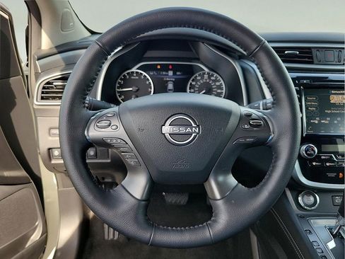 Used 2024 Nissan Murano SL image 19