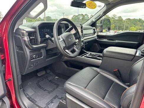 Used 2026 Ford F350 Lariat w/ Lariat Ultimate Package AWD/4WD image 10