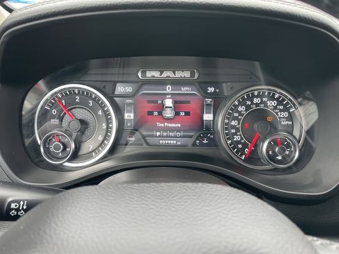 Certified 2022 RAM 1500 Laramie image 43