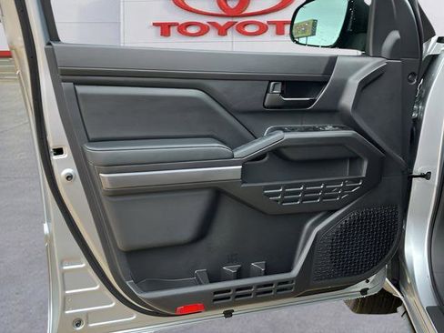 New 2026 Toyota Tacoma SR5 AWD/4WD image 24