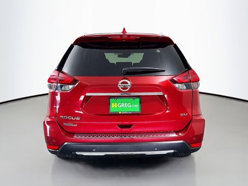Used 2020 Nissan Rogue SV FWD image 8