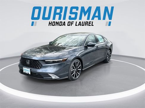 New 2025 Honda Accord Touring image 4