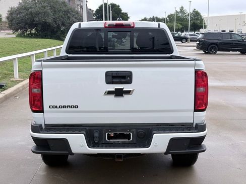 Used 2019 Chevrolet Colorado LT w/ Colorado RST Special Edition AWD/4WD image 5