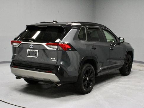 Used 2023 Toyota RAV4 XSE w/ XSE Grade Weather Package AWD/4WD image 10