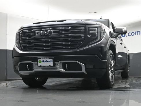 Used 2023 GMC Sierra 1500 Denali Ultimate AWD/4WD image 7