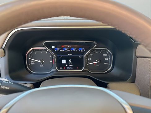 Used 2021 GMC Yukon XL Denali image 34