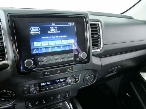 Used 2024 Nissan Frontier SV w/ Technology Package AWD/4WD image 13